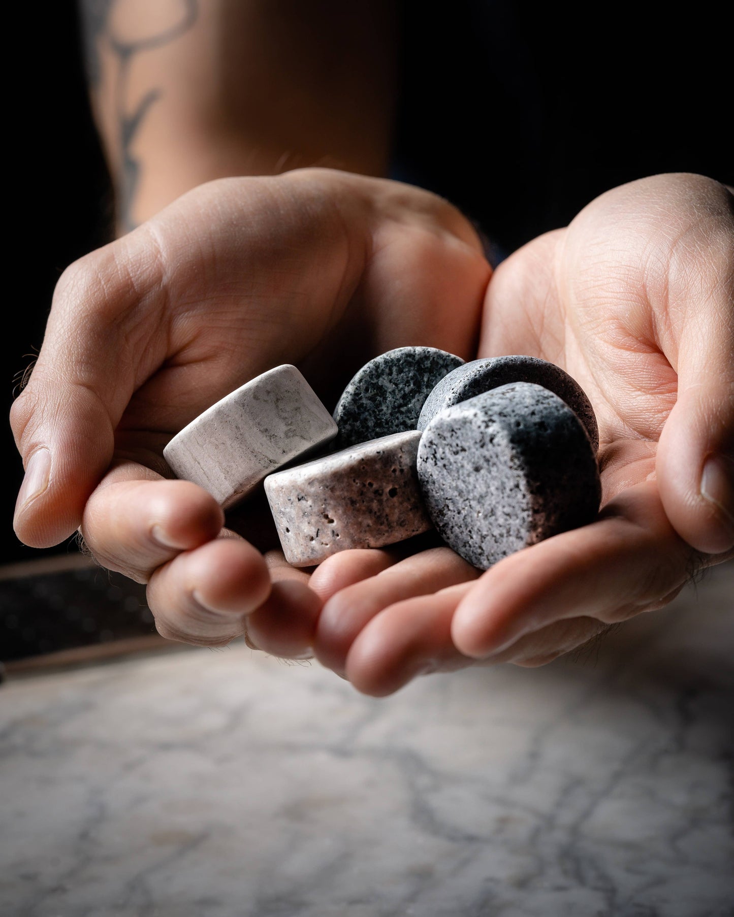 Whiskey Chilling Stones - The Original Rocks Whiskey Chilling Stones