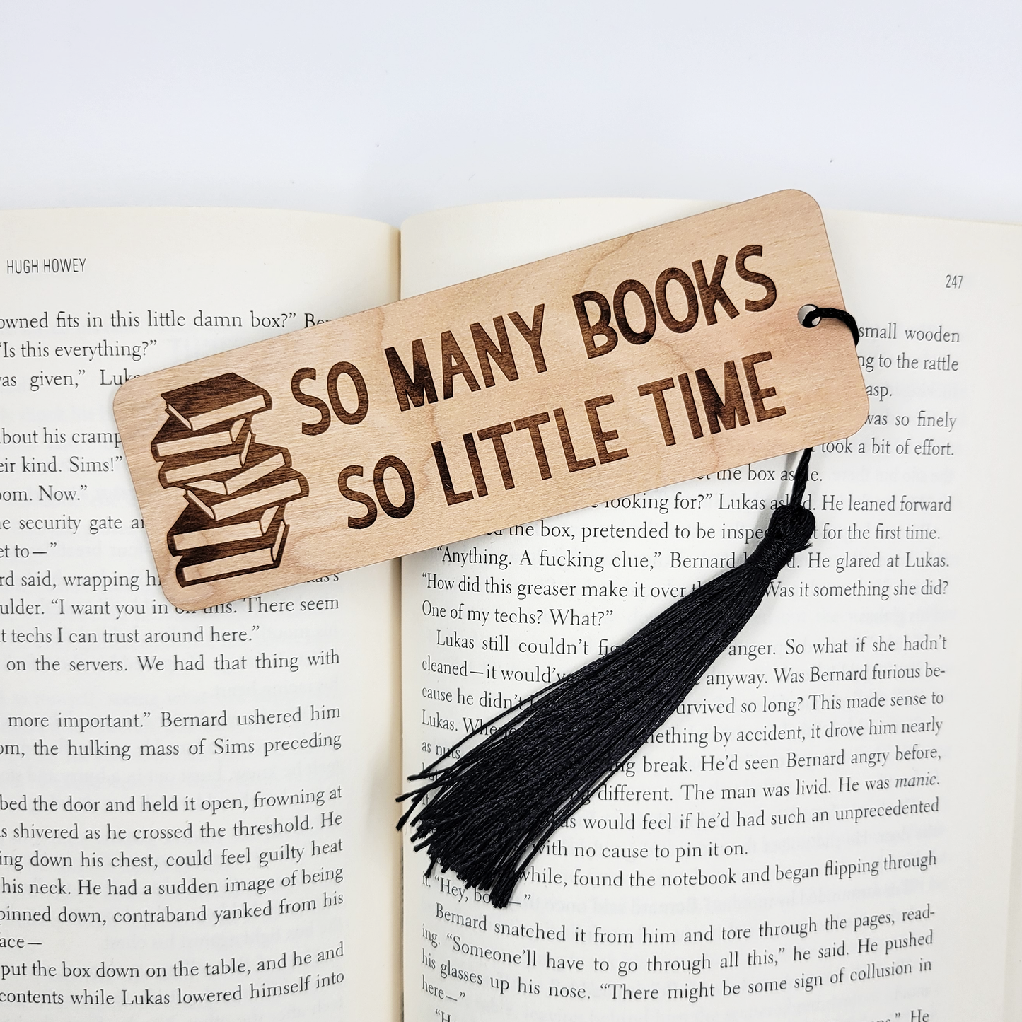 Bookmark - So many books wood bookmark